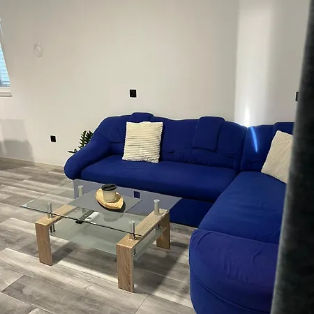 Anticato Apartamento Makarska