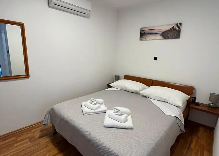 Anticato Apartment *